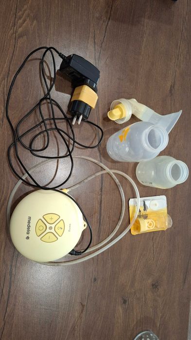 Помпа Medela Swing