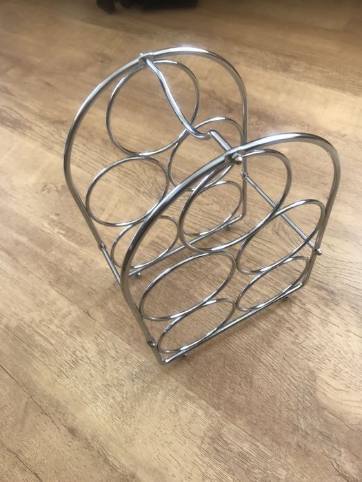 Подставка для бутылок продаю