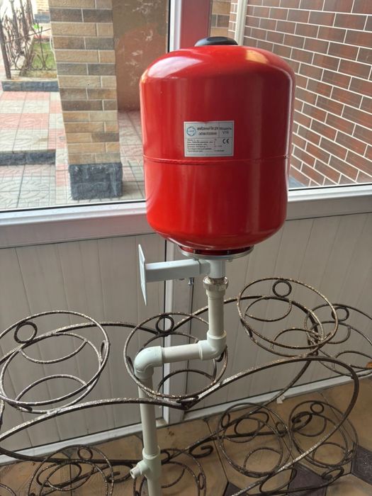 Расширительный бак