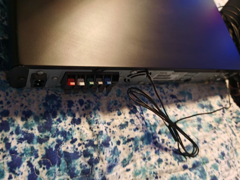 Philips HTD3570/12  С-ма за домашно кино 5.1