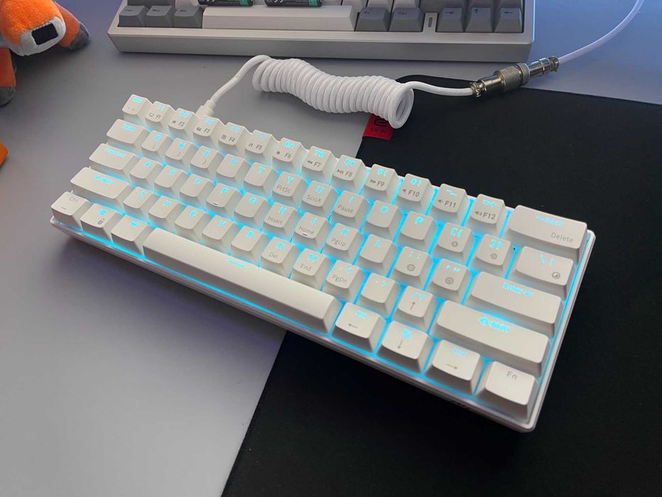 Tastatura mecanica RK61