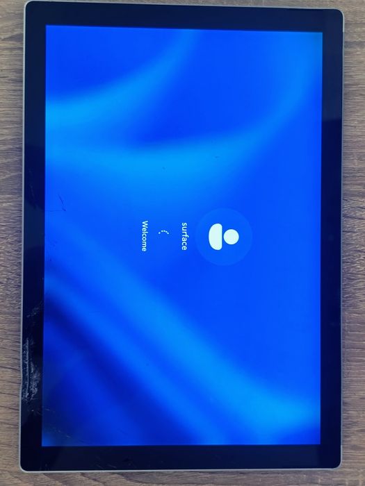 Tableta - Microsoft Surface 7 pro - i5 gen 10 - 8gb ram - defecta
