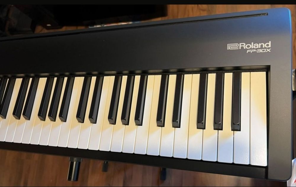 Pian Roland  FP-30X