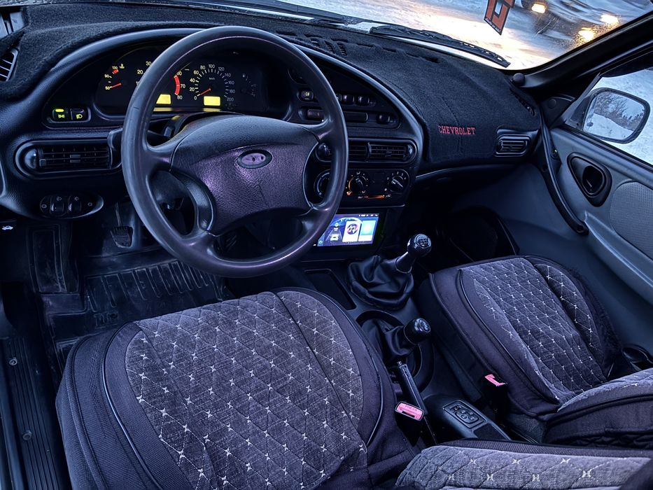 Продам chevrolet Niva 2003г