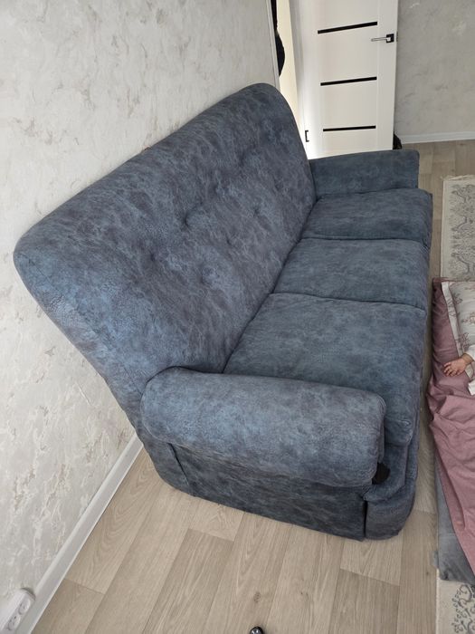 Продам диван раскладной
