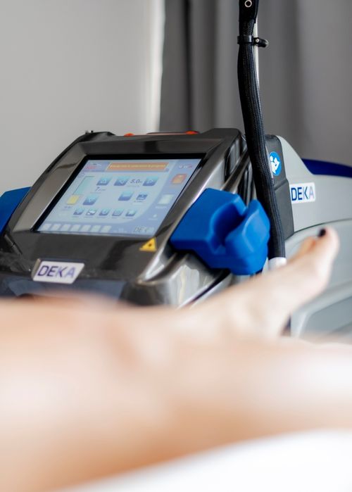 Deka Motus Ax - Laser epilare definitivă Alexandrite