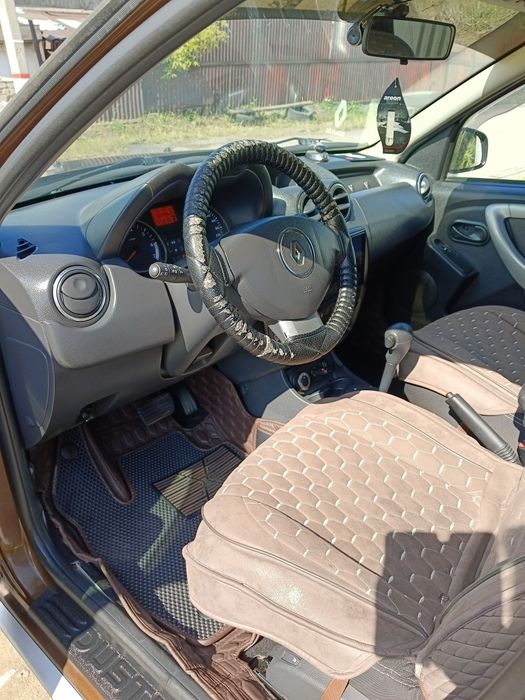 Авто Renault duster