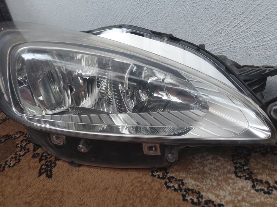 Фарове за Пежо 508
