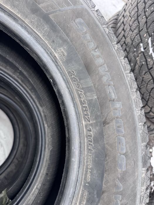 Шины  245/65/17  4 шт   Капсен