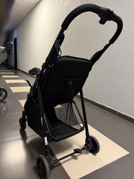 Коляска детская прогулочная