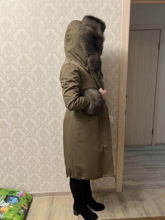 Парка теплая в отличном состоянии