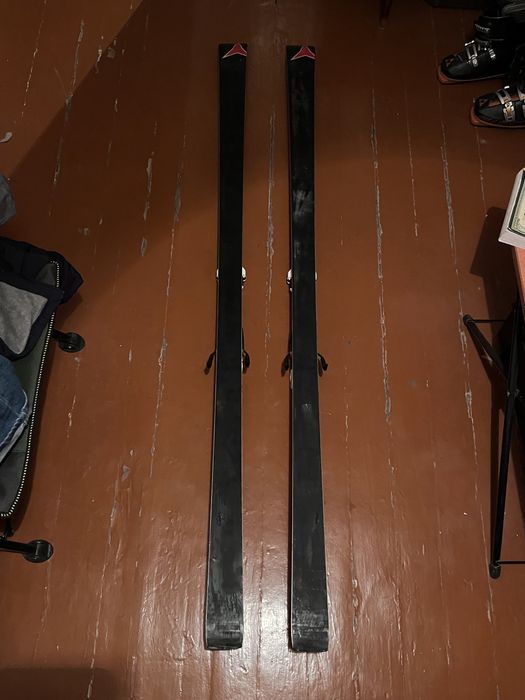 Срочно Продам лыжи atomic gs 190