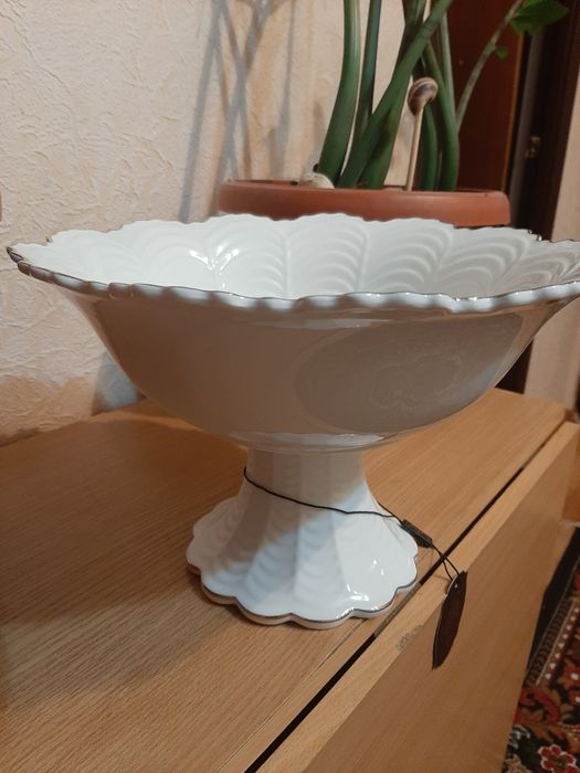 Продам вазу для фруктов