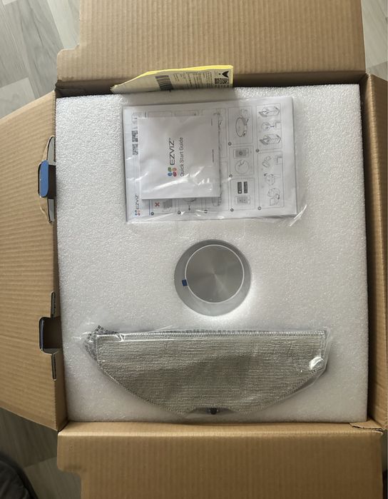 Aspirator robot EZVIZ RE4Plus, cu garanție și factura de achiziție
