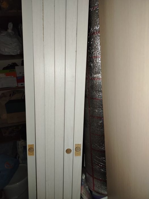 Новые двери немного с деффектом