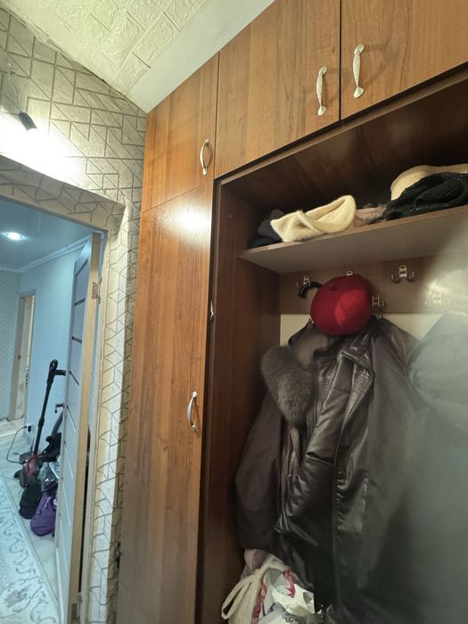 Шкаф для прихожей 2,5м