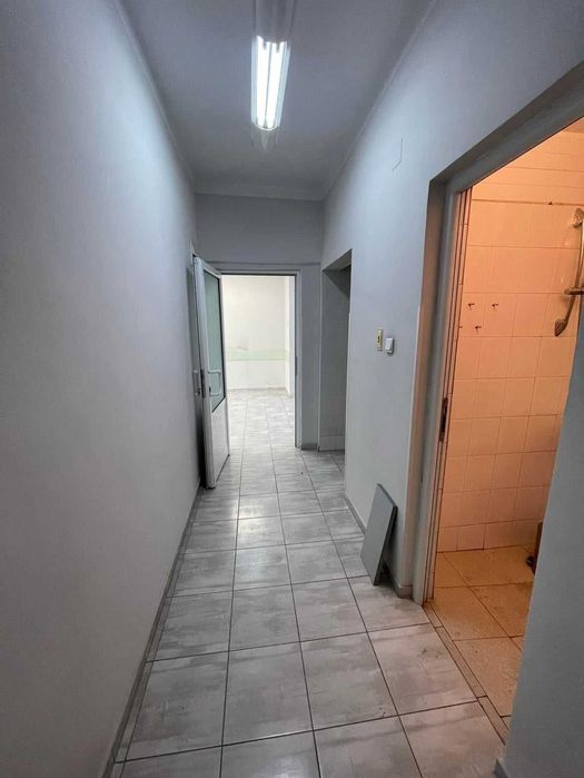 Продава се Двустаен апартамент в Стара Загора, Център - 52 кв.м за 1020 €/кв.м - Снимка #2