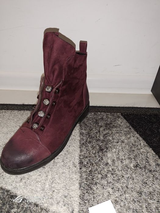 Обувки боти цвят бордо