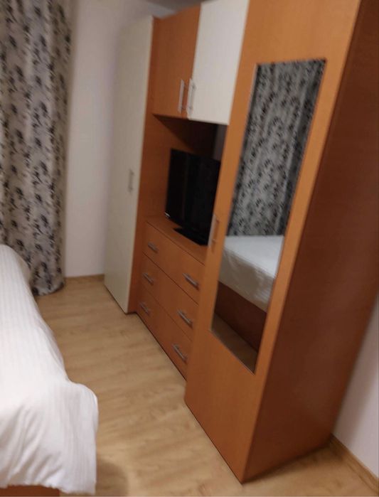 Camera de inchiriat Targu jiu