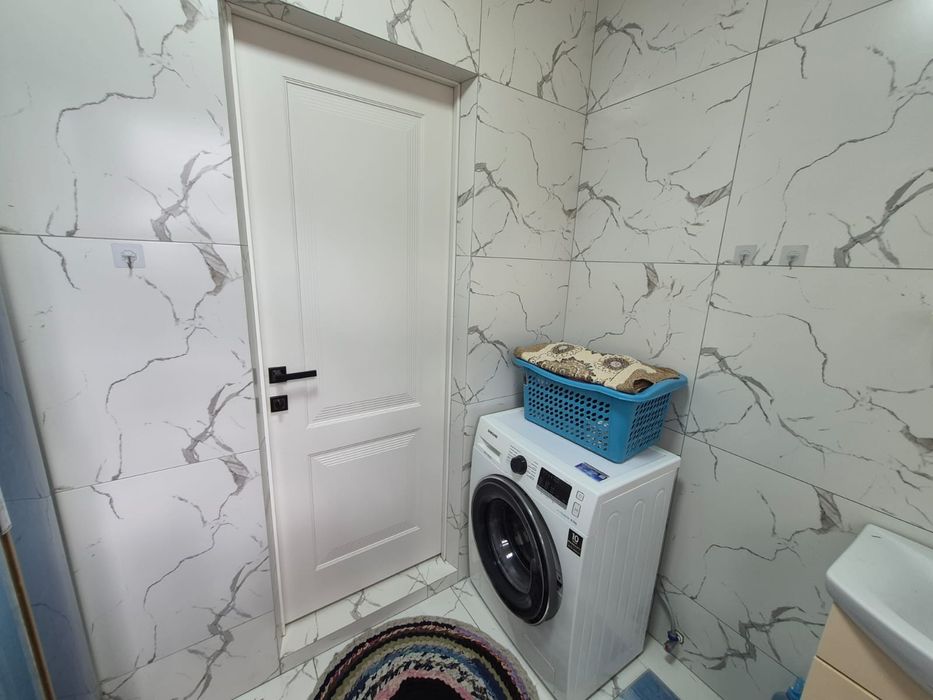 Продам дом в центре городе рынок