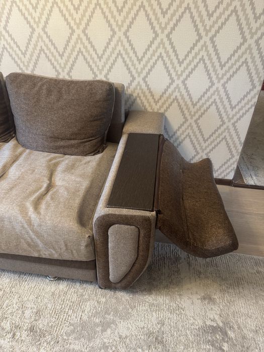 Диван для гостинной