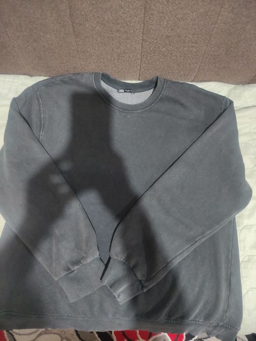 Zara свитшот (L)