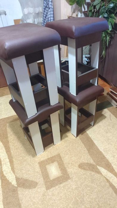 Кухонные табуретки