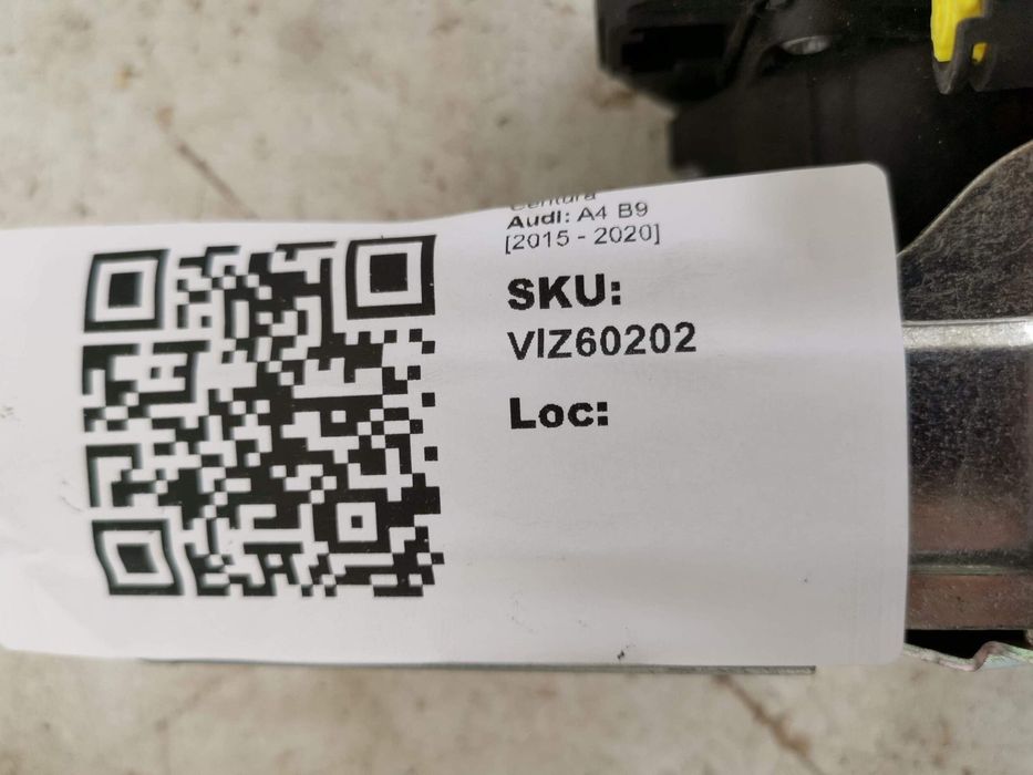 Предпазен колан Ауди А4 Б9 / Audi A4 B9 [ - ] Оригинален