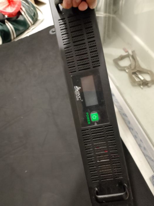 ИБП SVC rto-1.5K-lcd