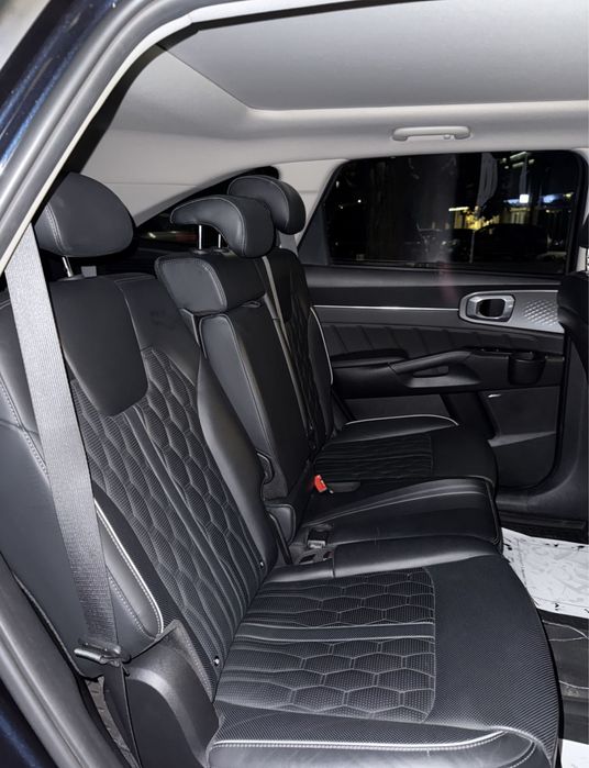 Продаю автомобиль KIA Sorento