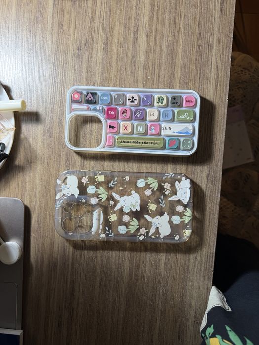 11 чехлов на iPhone 14 Pro Max, Б/У, пакетом