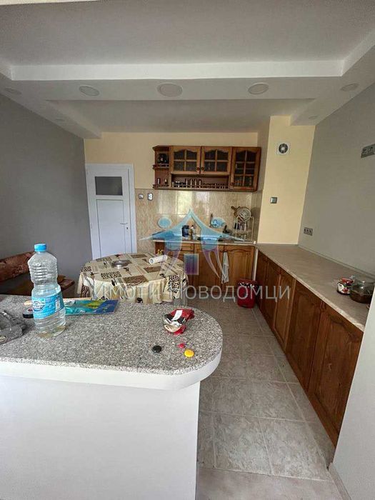 Продава се Тристаен апартамент в Шумен, Куршум чешма - 78 кв.м за 1406 €/кв.м - Снимка #1