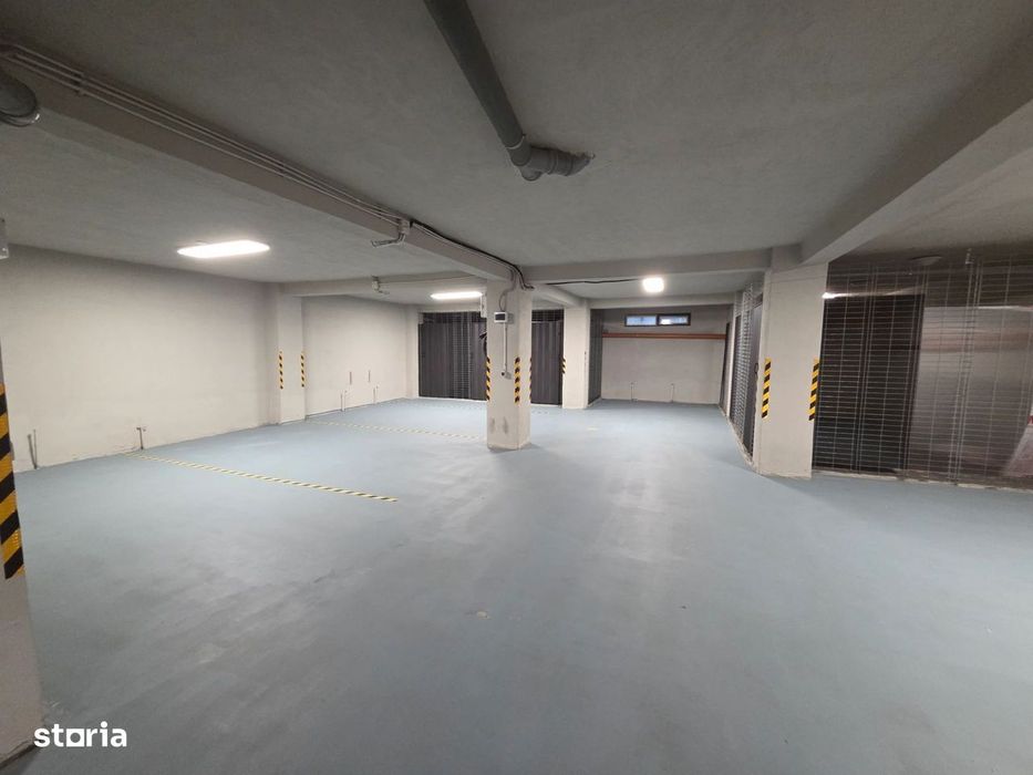 Spatiu subsol 227mp cu parcari subterane si boxe