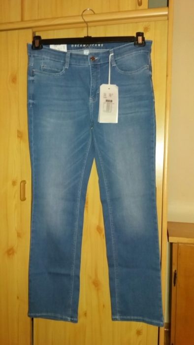 Blugi Mac, noi cu eticheta