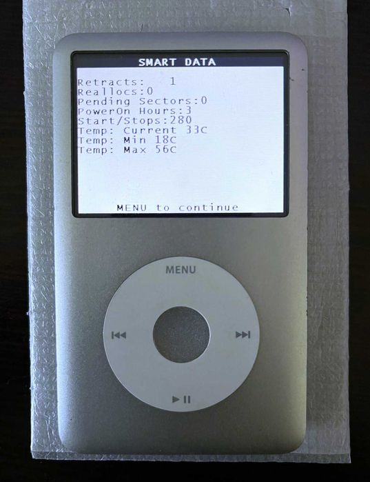 iPod Classic 7th Gen 160GB - baterie nouă - impecabil funcțional