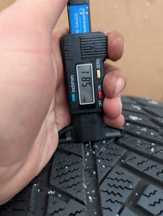 4 anvelope iarna Continental WinterContact 235 40 R19 96V