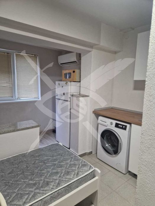 Дава се под наем Едностаен апартамент в Варна, Левски - 23 кв.м за 280 € - Снимка #1