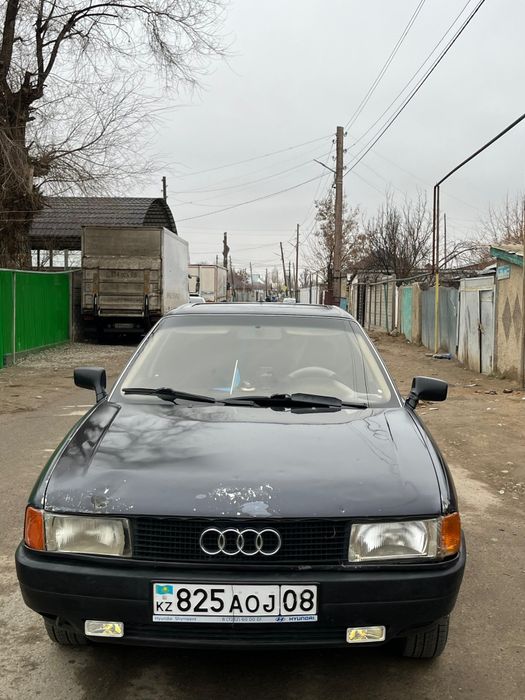 Audi 80 б3 1.8 куб