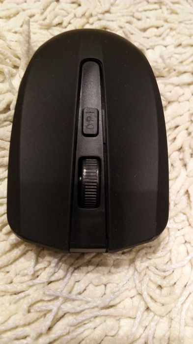 Продам мышь компьютерную.