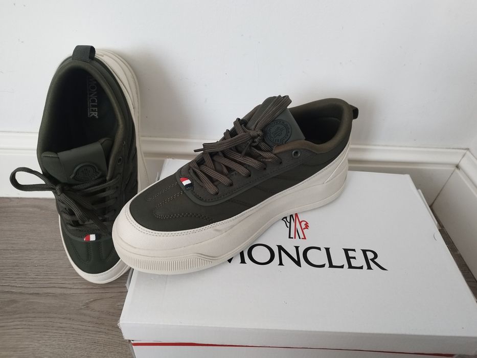 Adidaș,i moncler monpulse