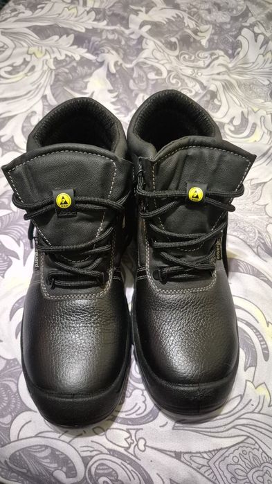 Bocanci de protecție