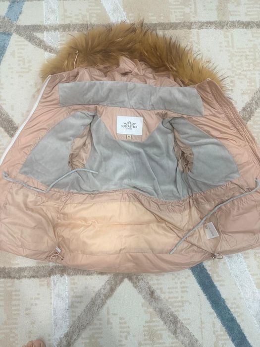 Продам комбинезон на девочку