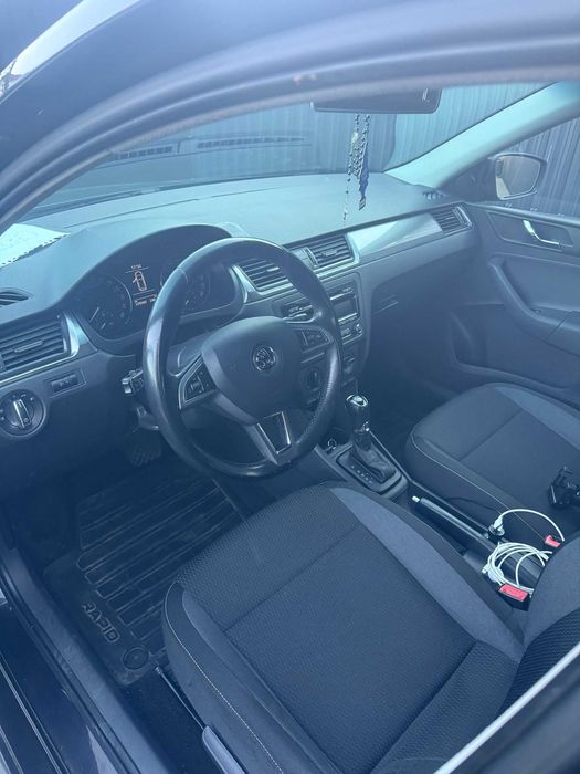 Skoda Rapid 1.6 tdi Automata 2014