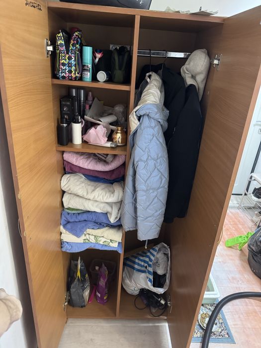 Продам шкаф деревяный