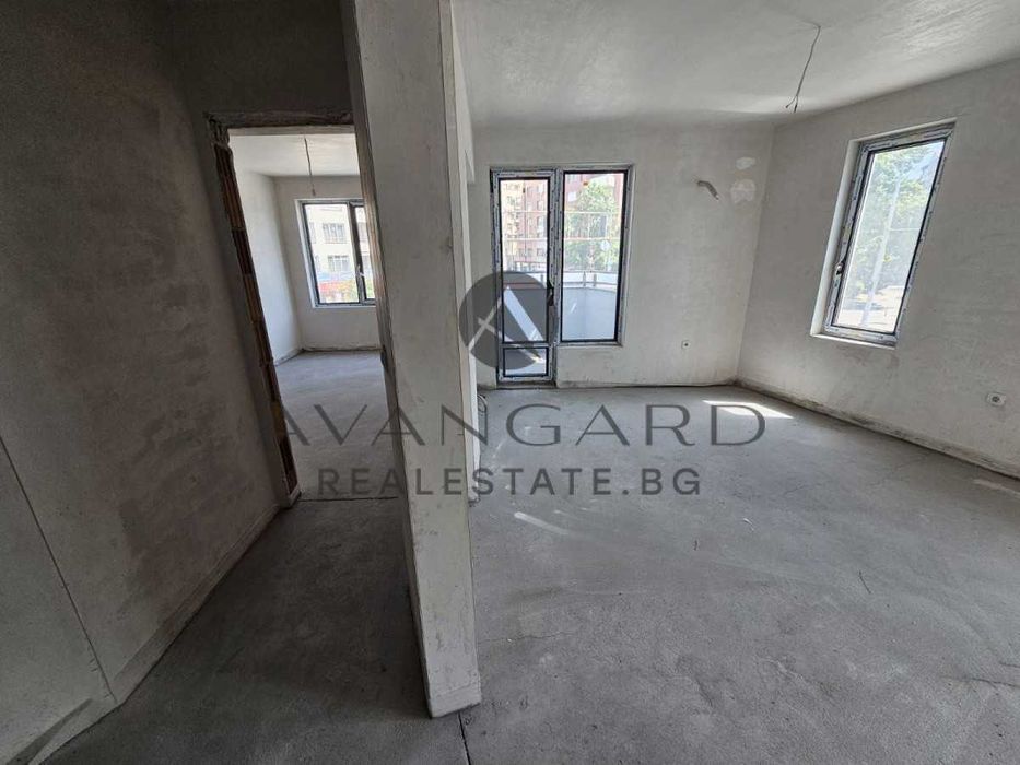 Продава се Двустаен апартамент в Пловдив, Кършияка - 68 кв.м за 1984 €/кв.м - Снимка #5