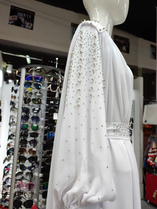 Вечернее платье.