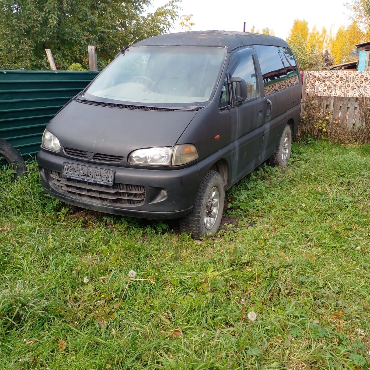 Запчасти на делику