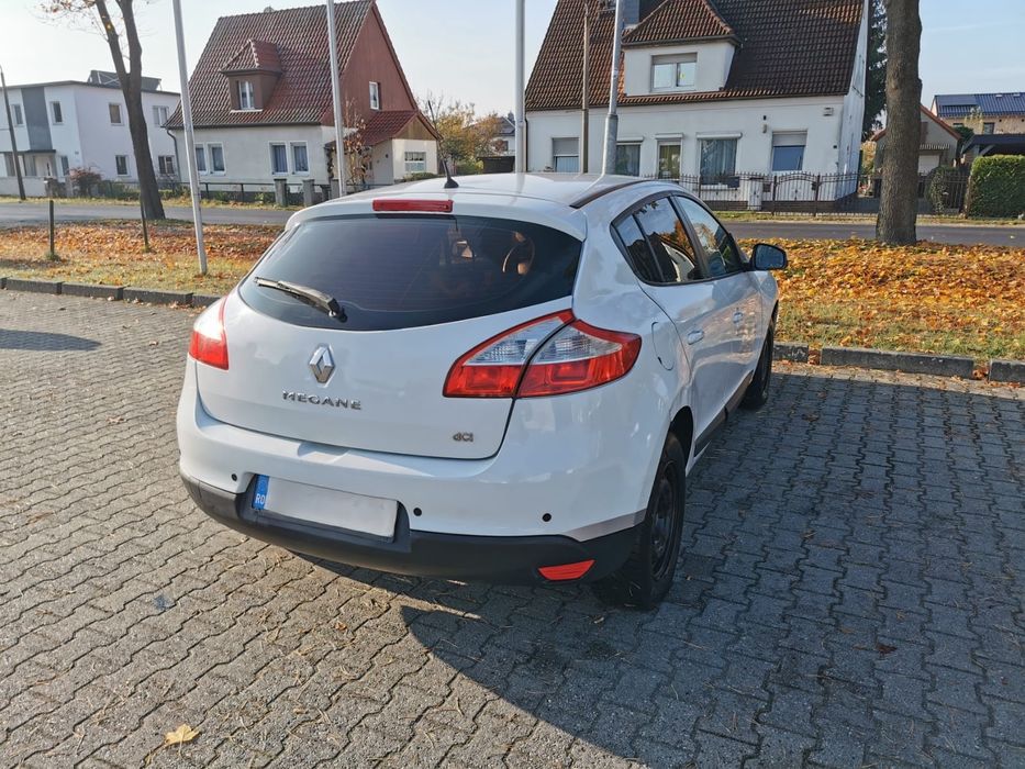 RENAULT Megane 2010 — imagine 2
