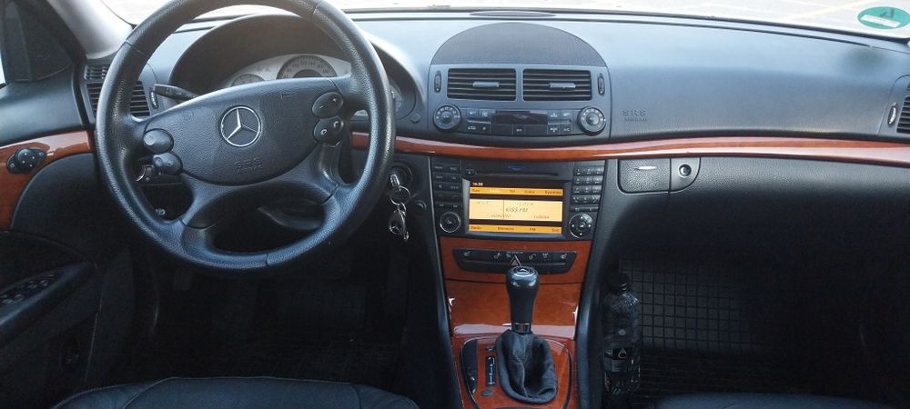 Mercedes E200, W211, 2,2 l cdi, automat,,avantgarde,facelift an 2009