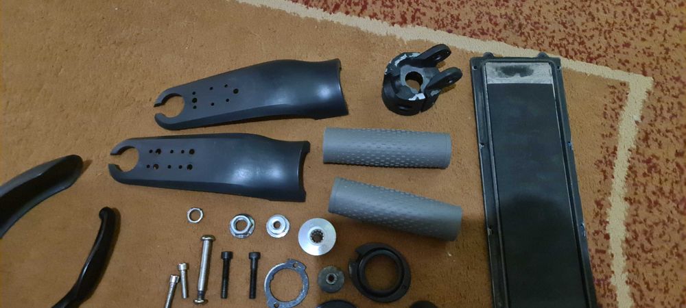 Останали части от тротинетка